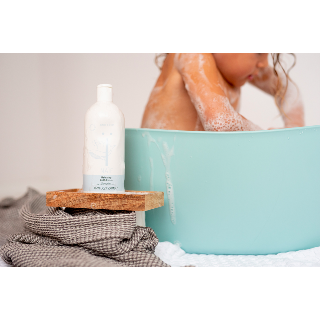 Naïf - Verzorgende Badschuim voor Baby & Kids 500ml