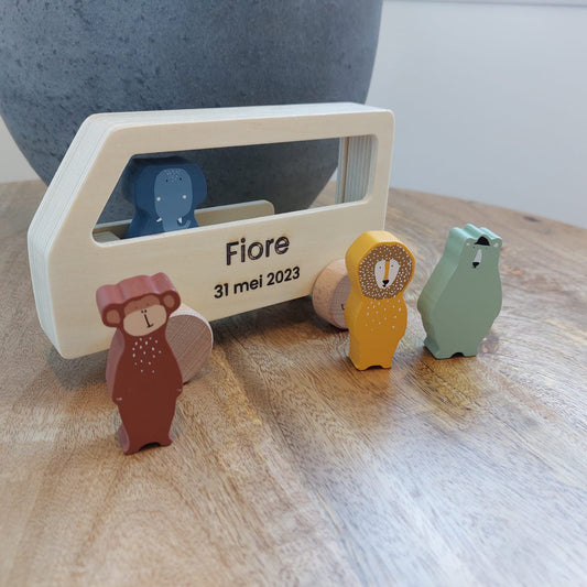 Trixie - Houten dierenbus - Gepersonaliseerd