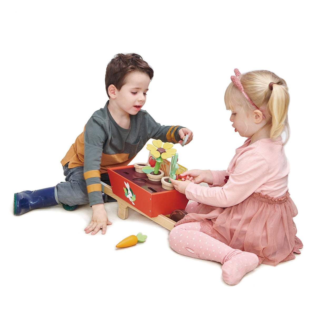 Tender Leaf Toys - Garden wheel barrow set